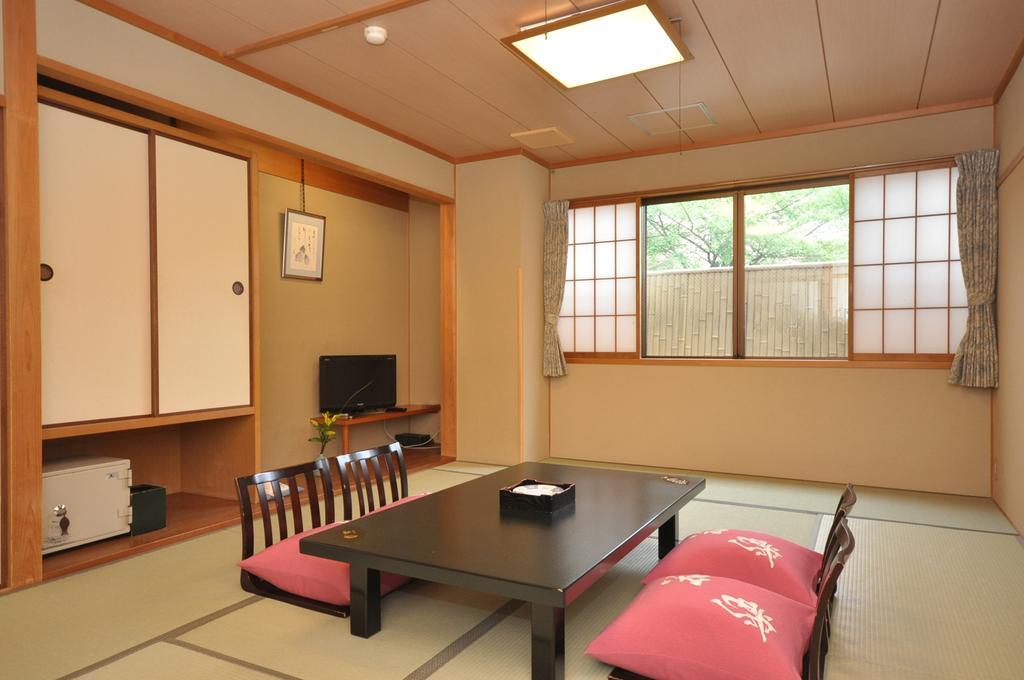 Gion Ryokan Karaku Κιότο Εξωτερικό φωτογραφία